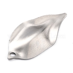 変色しない304ステンレススチールペンダント  葉  ステンレス鋼色  31.8x15.8x2.7mm  穴：2mm&nbsp;STAS-H140-30P