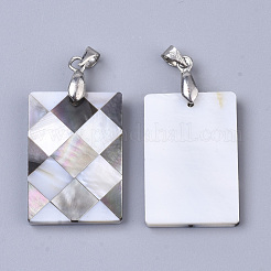 Single-Sided Natural Black Lip Shell and White Shell Pendants&nbsp;SSHEL-N034-31B