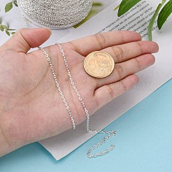 アイアン製アズキチェーン  溶接されていない  スプールで  フラットオーバル  カドミウムフリー＆鉛フリー  銀色のメッキ  3x2.2x0.6mm  約32.8フィート（10m）/ロール&nbsp;X-CH-0.6PYSZ-S