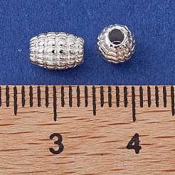 合金のスペーサービーズ  長持ちメッキ  テクスチャ  オーバル  銀  7x5mm  穴：1.8mm&nbsp;FIND-B029-29S
