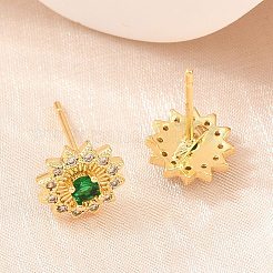 真鍮製 マイクロパヴェ キュービックジルコニア スタッドピアス 女性用  花  カドミウムフリー＆鉛フリー  長持ちメッキ  ラックめっき  18KGP本金メッキ  グリーン  9mm&nbsp;KK-A305-04G-03