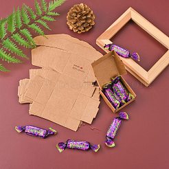 クラフト紙ギフトボックス  結婚式の装飾  折りたたみボックス  バリーウッド  18.5x16x0.05cm  完成品：5.5x5.5x2.5cm&nbsp;CON-L014-E02