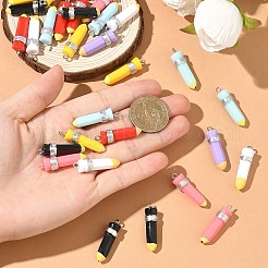 35個7色不透明樹脂ペンダント  鉛筆  プラチナトーンのアイアンループ付き  ミックスカラー  31~33.5x8~9.5mm  穴：2mm  5個/カラー&nbsp;RESI-YW0005-52