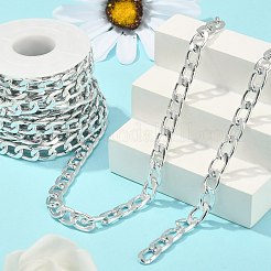 アルミカーブチェーン  キューバチェーン  溶接されていない  スプールで  プラチナ  13x8x2.3mm  約14.99フィート（5ヤード）/ロール&nbsp;CHA-CJC0001-01P