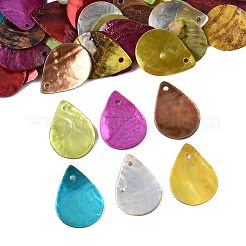 56Pcs 7 Colors Spray Painted Natural Akoya Shell Pendants&nbsp;BSHE-FS0001-09