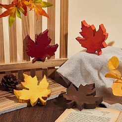 4Pcs MDF Wooden Maple Leaf Display Decorations&nbsp;WOOD-WH0316-037