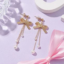 真鍮の蝶結びのダングルスタッドピアス  シェルパールタッセルイヤリング  ゴールドカラー  48x22.5mm&nbsp;EJEW-TA00402