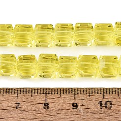 透明ガラスビーズ連売り  キューブ  多面カット  きいろ  7x7x6.5~7mm  穴：1.2~1.6mm  約96~101個/連  25.39~28.54インチ（64.5~72.5cm）&nbsp;LS-GLAA-R041-8x8mm-A01