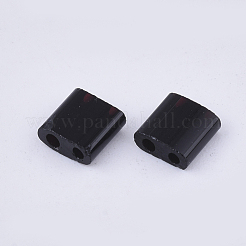 Fgb2穴ガラスシードビーズ  不透明色  正方形  ブラック  5x4.5~5.5x2~2.5mm  穴：0.5~0.8mm  約118個/10g&nbsp;X-SEED-S031-L-049