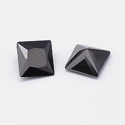 キュービックジルコニアカボション  グレードA  多面カット  正方形  ブラック  4x4x2.4mm&nbsp;ZIRC-M004-4x4mm-008