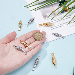8個4色真鍮ペンダント  魚  ミックスカラー  33.5~39.5x9~10x6.5~7.5mm  穴：1.5~2.5x3~4mm  2個/カラー&nbsp;KK-ME0003-46B