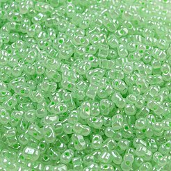 セイロンガラスシードビーズ  ピーナッツ  淡緑色  4~4.5x2~2.5x2~2.5mm  穴：0.8~0.9mm  約10000個/ポンド&nbsp;SEED-K009-02B-27