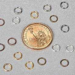 1箱6色の鉄製オープン丸カン  ラウンド  ミックスカラー  7x0.7mm  内径約5.6mm  約1300個/箱&nbsp;IFIN-PH0001-7mm-08