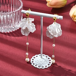 アクリルパールの花びらとシェルパールビーズのスタッドダングルイヤリング  真鍮パーツ  ゴールドカラー  93mm&nbsp;EJEW-YW00005