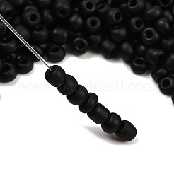 曇りガラスシードビーズ6/0個  ラウンド  ブラック  4~5x2.5~5mm  穴：1mm  約4500個/袋  440~450 G /袋&nbsp;SEED-R029-4mm-A07