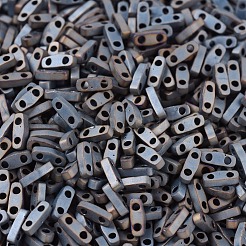 MIYUKIクォーターティラビーズ  日本製シードビーズ  2穴  （QTL2002)マットメタリックシルバーグレー  5x1.2x1.9mm  穴：0.8mm  約2400個/50g&nbsp;SEED-X0054-QTL2002
