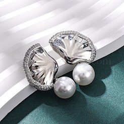 真鍮マイクロパヴェクリアキュービックジルコニアリーフスタッドピアス  アブソリュートプラスチック模造パール  長持ちメッキ  ラックめっき  鉛フリー＆カドミウムフリー  プラチナ  35x20mm&nbsp;EJEW-H165-03A-P