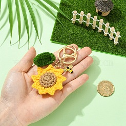 手編みのひまわりと合金エナメルのミツバチのキーホルダー  編み物の花と葉のキーリング、ブローチピン付き、バッグやバックパックのチャームとして使用可能  ゴールドカラー  110mm&nbsp;KEYC-YW00305