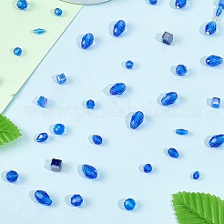 透明ガラスビーズ  多面カット  混合図形  ブルー  3~8x3~8x3~8mm  穴：0.4~1.2mm  900個/セット&nbsp;GLAA-SP0001-50B