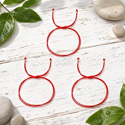 赤いポリエステル糸を編み込んだ2連ブレスレットセット  真鍮製の丸いビーズが付いた、調節可能な重ね付けブレスレット  ゴールドカラー  11.02インチ（28cm）  3個/セット&nbsp;NH0424-1