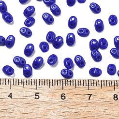 2つ穴シードビーズ  チェコガラスデュオビーズ  ミディアムブルー  5x3.5x3mm  穴：0.5mm  約650個/袋&nbsp;GLAA-R159-07
