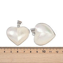 天然石シェルペンダント  真鍮エッジ付き  プラチナ  貝殻色  ハート  30.5~35x32~37x9~12mm  穴：7.5x6.5mm&nbsp;SSHEL-B003-01P-02