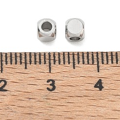 304ステンレススチールスペーサービーズ  キューブ  変色なし  ステンレス鋼色  4x4x4mm  穴：2mm&nbsp;SA-CBA97DF-02P-02