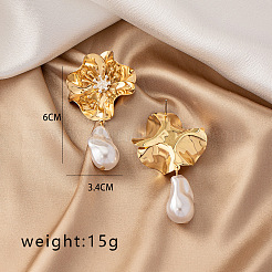 合金とプラスチックのパールダングルスタッドピアス  花  ゴールドカラー  60x34mm&nbsp;WG9F210-01