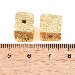 真鍮ビーズ  ハンマーで叩いた立方体  カドミウムフリー＆鉛フリー  ラックめっき  長持ちメッキ  18KGP本金メッキ  11x11x10mm  穴：1.5mm&nbsp;KK-CBA4154-01G