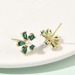 花の真鍮キュービックジルコニアスタッドピアス  absプラスチックパール  カドミウムフリー＆鉛フリー  長持ちメッキ  ラックめっき  18KGP本金メッキ  グリーン  13.5x14mm&nbsp;EJEW-P336-06G-07