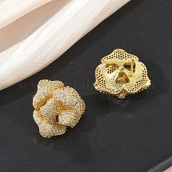椿の花をモチーフにした真鍮とクリアキュービックジルコニアのスタッドピアス  女性用花柄イヤリング  18KGP本金メッキ  19.5x20mm&nbsp;KK-CBA36A2-01G