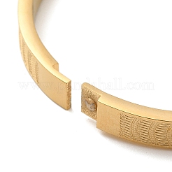 304ステンレススチール製ストライプテクスチャーヒンジ付きバングル（女性用）  18KGP本金メッキ  6mm  内径：2x2-3/8インチ（5.1x6cm）&nbsp;LS-BJEW-E099-04G-02