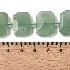 天然石グリーンアベンチュリンビーズ連売り  多面カット  オーバル  17~22x11~18x6~8mm  穴：1.2mm  約21~22個/連  15.23インチ〜15.35インチ（38.7~39cm）&nbsp;G-P434-25