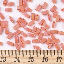 MIYUKIハーフティラビーズ  日本製シードビーズ  2の穴  （htl406fr）マット不透明オレンジab  5x2.3x1.9mm  穴：0.8mm  約2500個/100g&nbsp;SEED-J020-HTL406FR