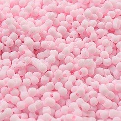 マカロンカラー不透明フロストガラスシードビーズ  ピーナッツ  ミスティローズ  6x3x3mm  穴：1.2mm  約4000個/ポンド&nbsp;SEED-K009-12B-09