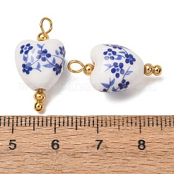 手作りの磁器のペンダント  真鍮パーツ  青と​​白の磁器  花のチャーム付きハート  藤紫色  18KGP本金メッキ  23x12x9mm  穴：3mm&nbsp;PR-CBA8966-05G