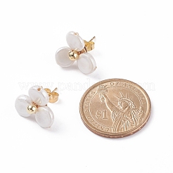 女性用真鍮ピン付きシェルパールフラワースタッドピアス  ホワイト  16.5x16mm  ピン：0.7mm&nbsp;EJEW-JE04829