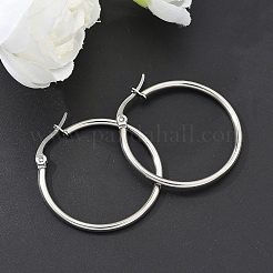 変色しにくい304ステンレススチールフープピアス  低刺激性のイヤリング  ステンレス鋼色  12ゲージ  29~31x2mm  ピン：0.7~1.3x0.68mm&nbsp;X-EJEW-F105-09P