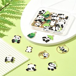 パンダテーマの合金エナメルペンダント36個、9スタイル  ライトゴールド  鉛フリー＆カドミウムフリー  ミックスカラー  20.5~28x14~25x1~1.5mm  穴：1.4~2mm  4個/スタイル&nbsp;ENAM-FS0002-31
