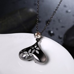 ファッション真鍮製ペンダントネックレス  キュービックジルコニアおよび真鍮製アズキチェーン  花とハート  淡黄色  ガンメタ色  17.7インチ（45cm）&nbsp;NJEW-BB34107