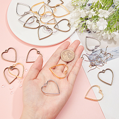 キットを作るDIYダングルピアス  ハートアロイオープンバックベゼルペンダントを含む  真鍮のピアスフックとプラスチックイヤーナット  アンティークブロンズ＆ゴールデン＆プラチナ  ペンダント：34x30.2x3.7mm  穴：3mm  10個/カラー  30個/セット&nbsp;DIY-SC0001-78-RS