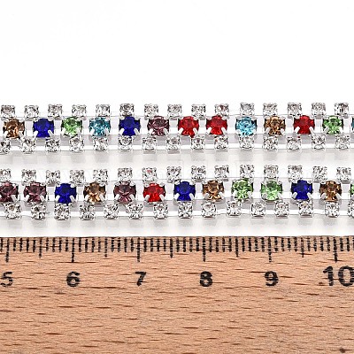 鉄ラインストーンカップチェーン  スプールで  銀  カラフル  8.5x3mm  約14.99フィート（4.57m）/ロール&nbsp;CH-T006-04S-03-1