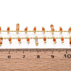 真鍮のカーブチェーン  天然の赤瑪瑙とガラスを使用  ハンダ付け  スプールで  長持ちメッキ  ゴールドカラー  ハンダ付け  8~9x2~2.5mm&nbsp;CHC-N025-01C-G