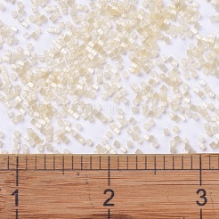 MIYUKIデリカビーズ  シリンダー  日本製シードビーズ  11/0  （db0674)ライトトパーズシルクサテン  1.3x1.6mm  穴：0.8mm  約2000PCS /ボトル  10 G /ボトル&nbsp;SEED-JP0008-DB0674