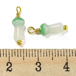 キノコのガラスチャーム  18KGP本金メッキ真鍮製パーツとともに  ライムグリーン  14~14.5x4~4.5mm  穴：1.6mm&nbsp;KK-C046-02A