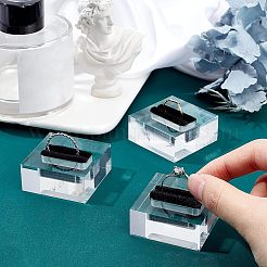 アクリルリングが表示されます  黒いベルベットと  正方形  ブラック  4x4x1.9cm&nbsp;RDIS-FG0001-20