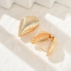 女性のための真鍮のフープピアス  シェル形状  14KGP本金メッキ  26x14.5mm&nbsp;EJEW-U041-06G