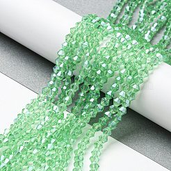 透明電気メッキガラスビーズ連売り  パール光沢メッキ  多面カット  双円錐形  薄緑  2.9~3.3x2.5mm  穴：0.7mm  約135~140個/連  38~40cm&nbsp;EGLA-A039-T2mm-A24