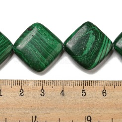 合成マラカイトビーズ連売り  菱形  24.5~25x24.5~25x6mm  穴：1mm  約16個/連  15.43''（39.2センチメートル）&nbsp;G-B071-B01-01