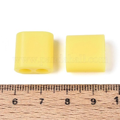ABSプラスチックビーズ  正方形  2穴  5~6mmコードに適合  きいろ  15x15x8.5mm  穴：4.8mm&nbsp;OACR-N156-07C-1